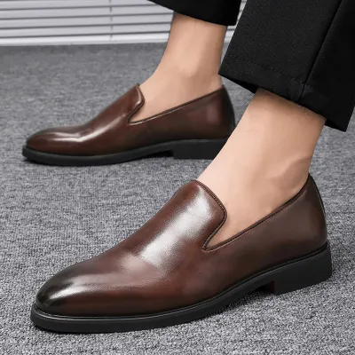 Breathable Leather Loafers with Pointy Toe